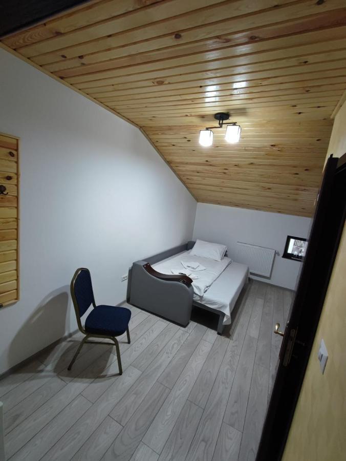 Hotel Enigma Bucovinei Vicovu de Jos Pokoj fotografie